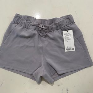 Lululemon On the fly shorts